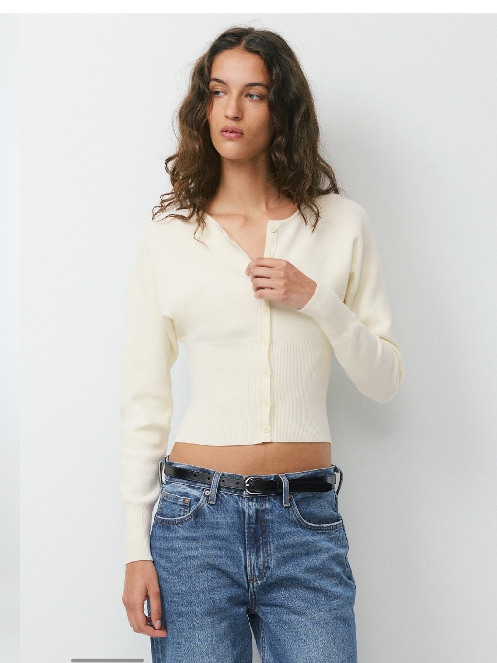 Aritzia Go Lightly Cardigan Sweater